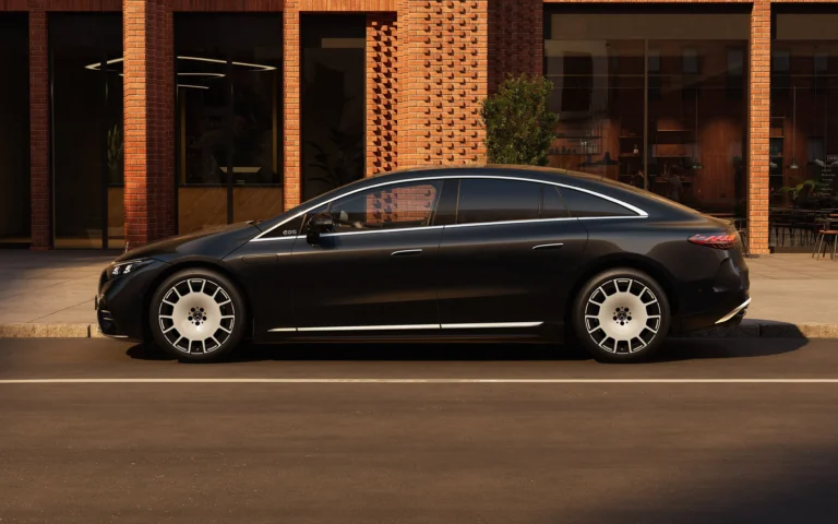 2026-Mercedes-Benz-EQS-facelift-debut-9